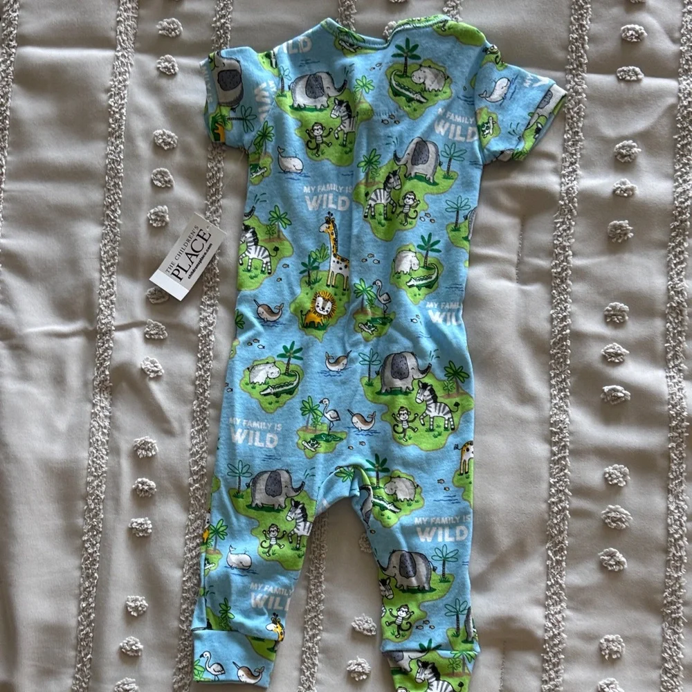 The Children's Place My Family is Wild One Piece Sleeper